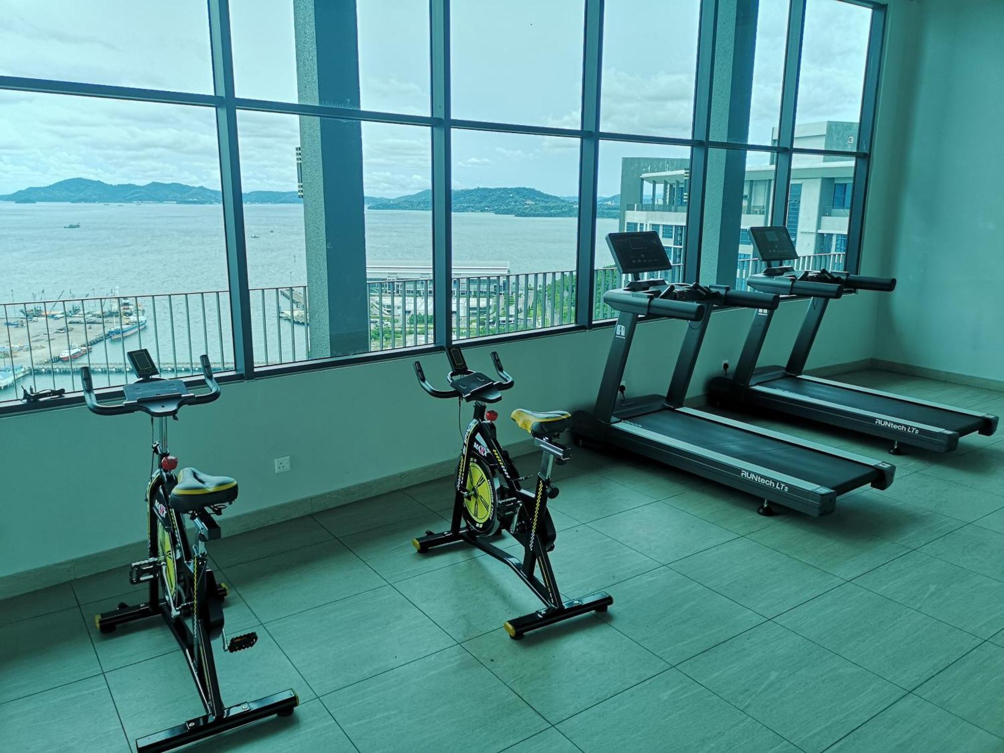 קוטה קינבלו Jesselton Quay With City View Near Suria Sabah Mall & Jesselton Point מראה חיצוני תמונה